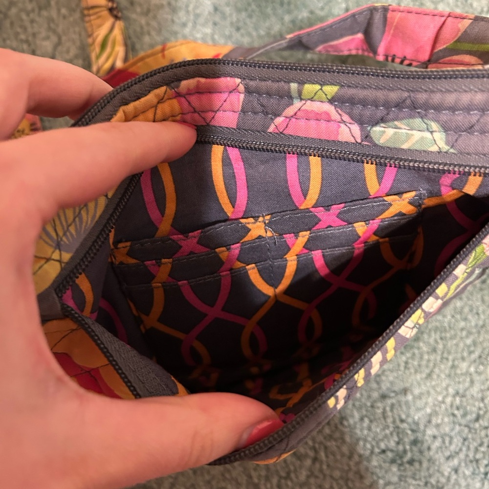 Vera Bradley Crossbody Bag & Coin Purse Set - Picture 7 of 9